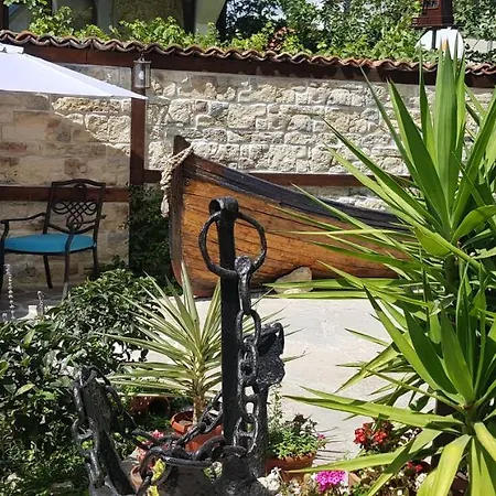 Hotel Kirios