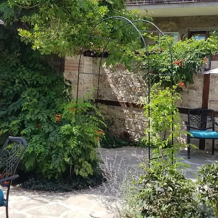 Hotel Kirios 3*