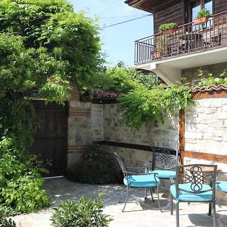 Kirios Hotel 3*