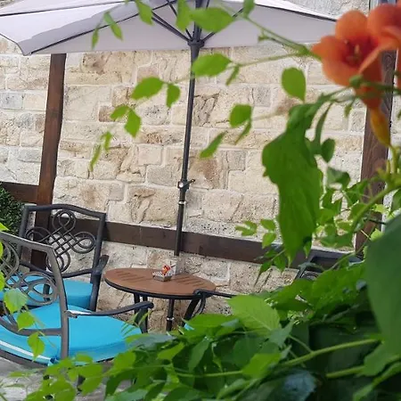 Kirios Hotel