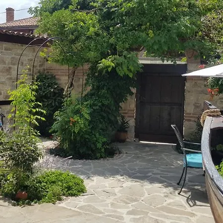 Kirios Hotel