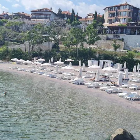 Hotel Kirios 3*