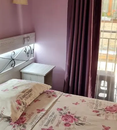 кириос Отель 3*